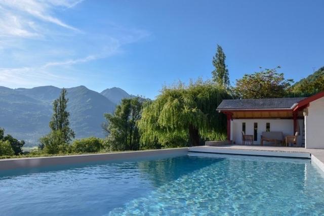 Le Chalet Des Pyrenees St Savin Saint-Savin  エクステリア 写真
